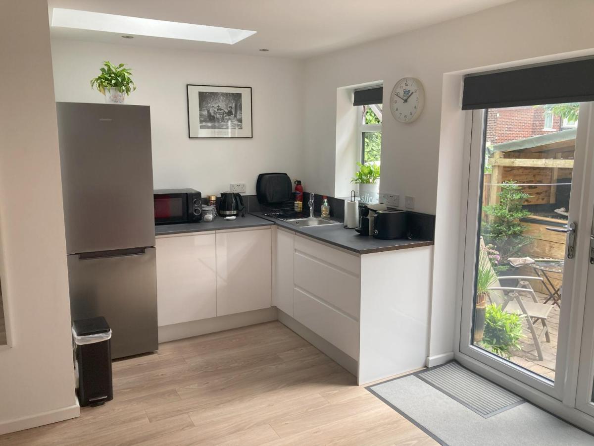 Beautiful Detached Private Annex In Great Location Apartment Manchester Luaran gambar